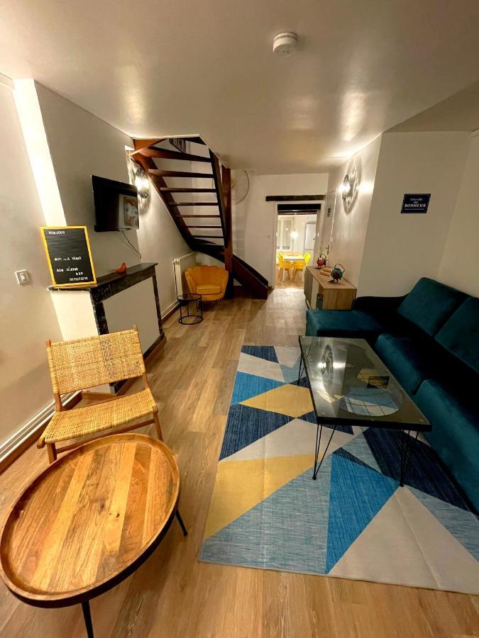 Triplex Plein Coeur Du Centre Historique Apartman Charleville-Mézières Kültér fotó