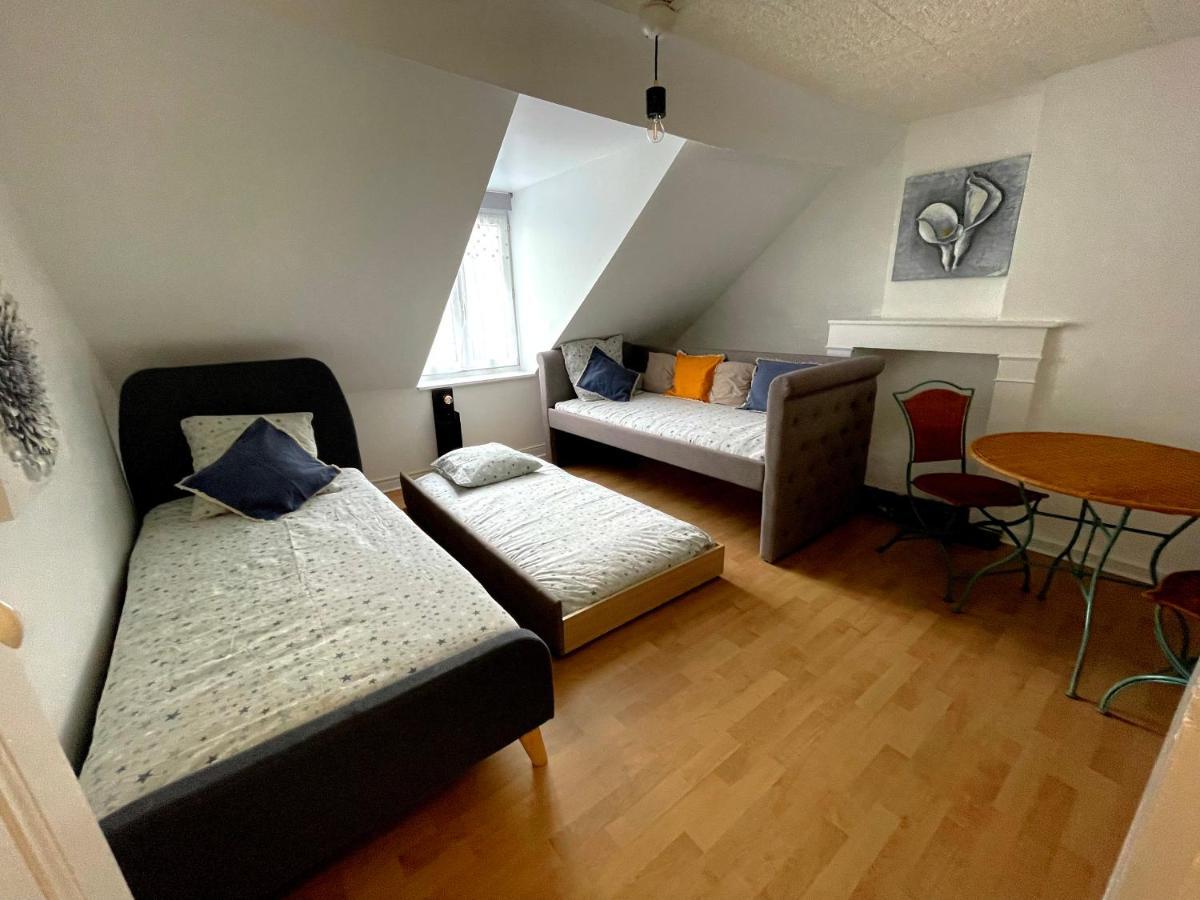 Triplex Plein Coeur Du Centre Historique Apartman Charleville-Mézières Kültér fotó